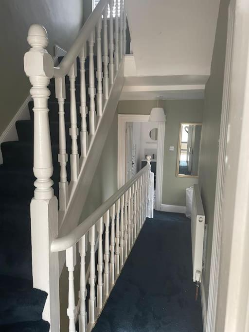 Townhouse In Belfast, Newtownabbey. Villa Exterior foto